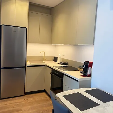 Riviera Escape Apartment *